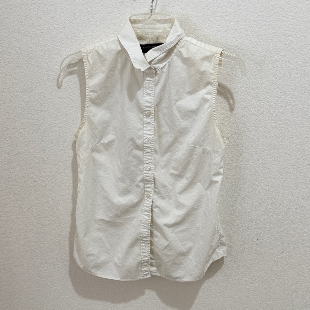 Banana Republic Cream Sleeveless Top slight discoloration